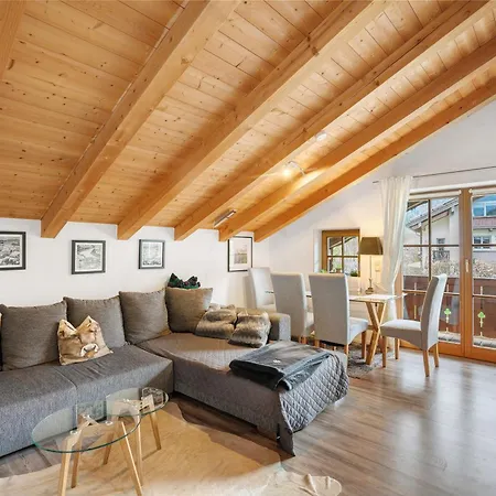 Place In The Bavarian Mountains Schneizlreuth