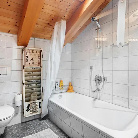 Place In The Bavarian Mountains Schneizlreuth